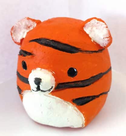 tiger sculpture in clay