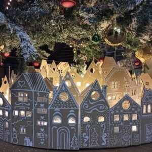 14. XMAS LANTERNS, 5-12yrs, Tuesday 1.30pm-4.30pm, 23rd December, 2025